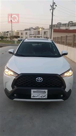 تۆیۆتا کۆرۆلا کرۆس